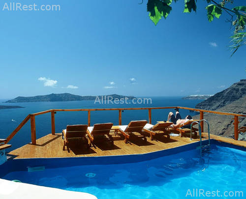 Porto Fira Suites 8